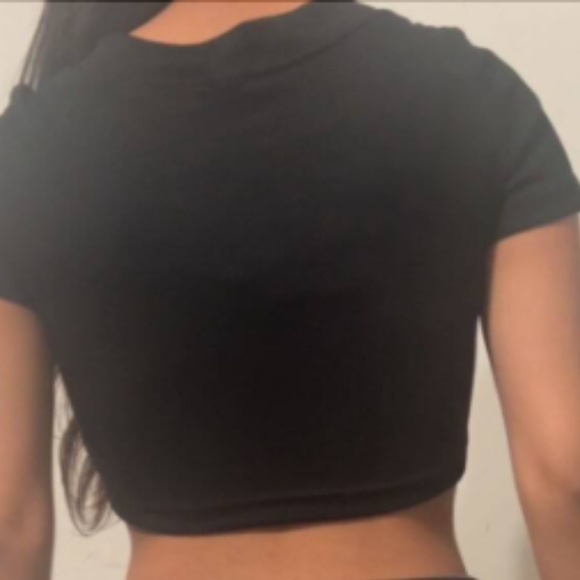 CROP TOP - Picture 5 of 10